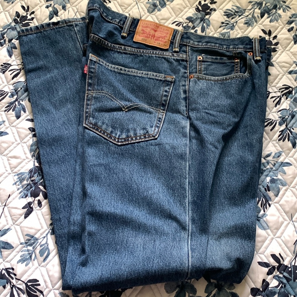 Men's Levi's 550s size 38 x 34